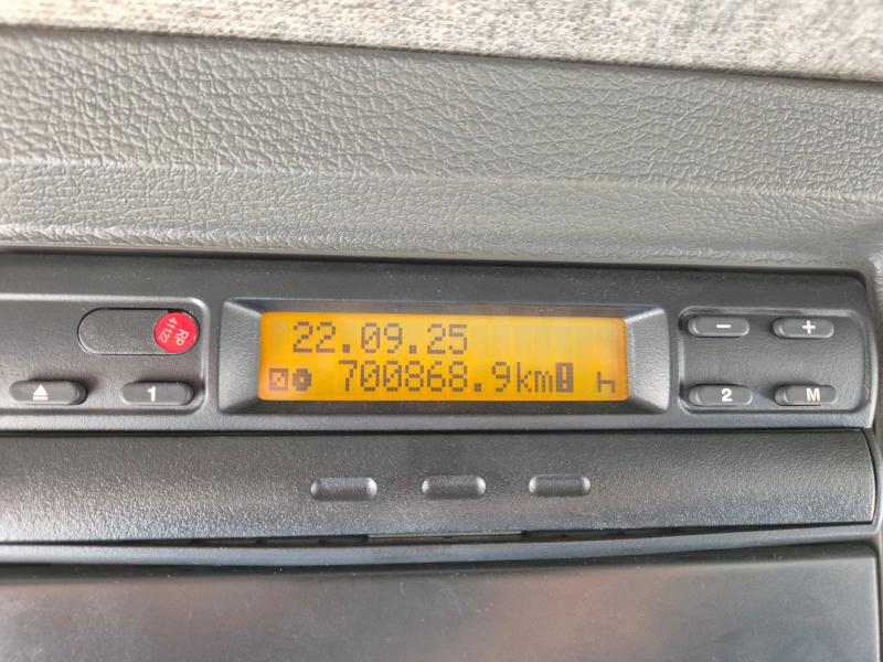 Camión Volvo FL 220