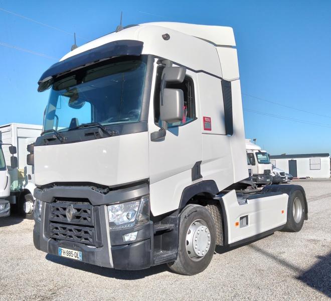 Renault T-Series 520