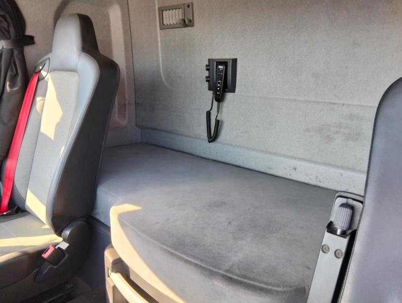 Tractor Renault T-Series