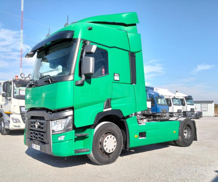 Renault T-Series 520