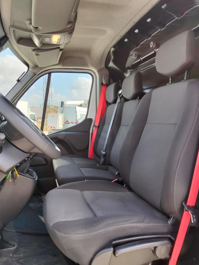 Commercial van/truck Renault Master L3H2 2.3 DCI 150