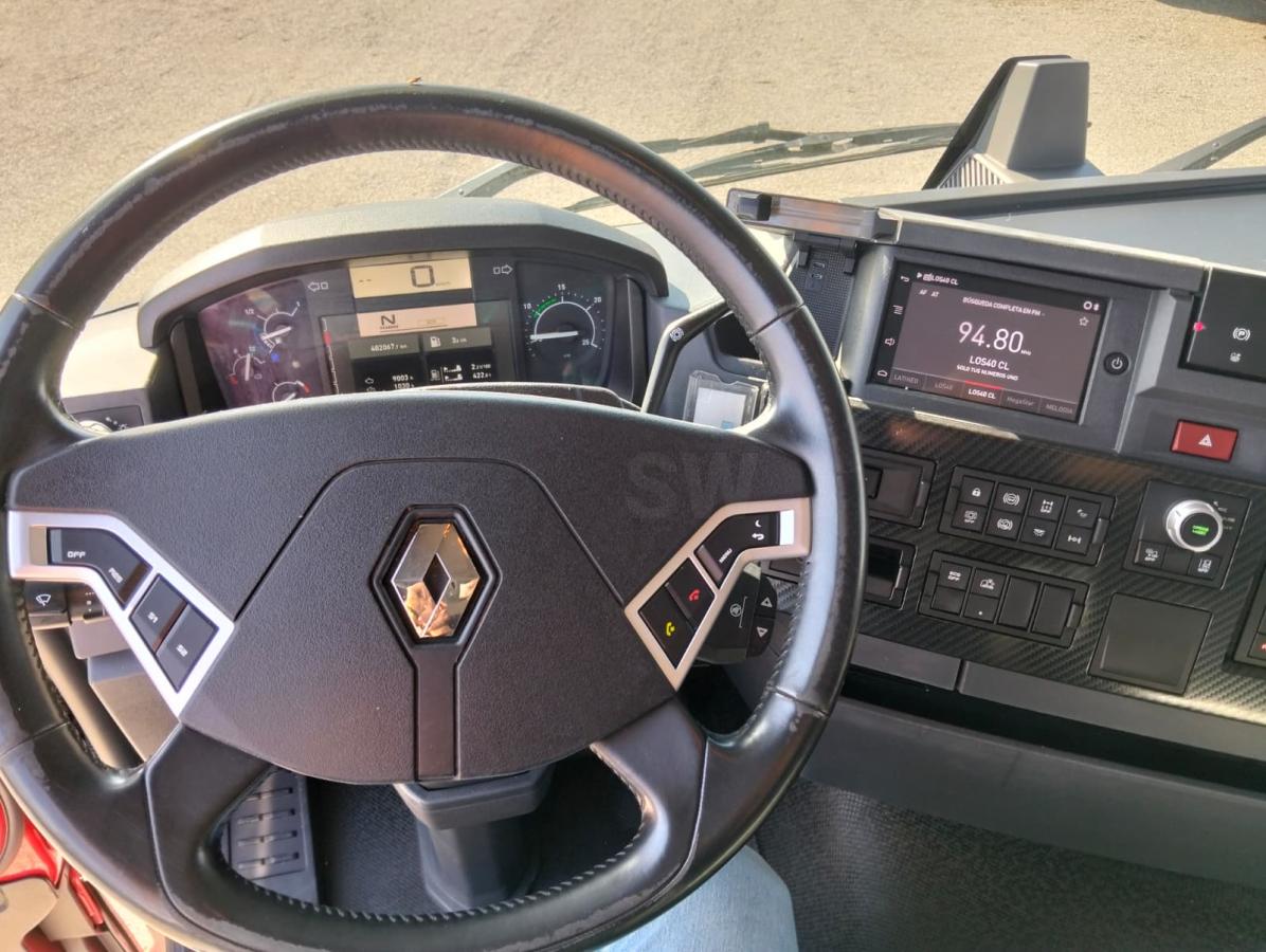 Cabeza tractora Renault T-Series