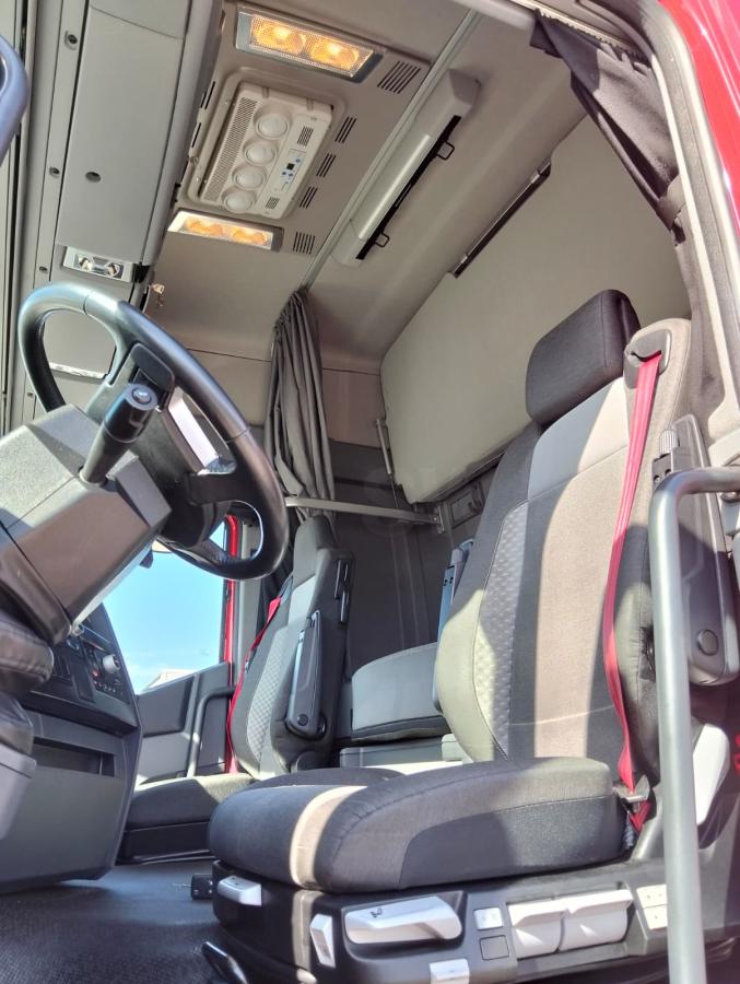 Cabeza tractora Renault T-Series