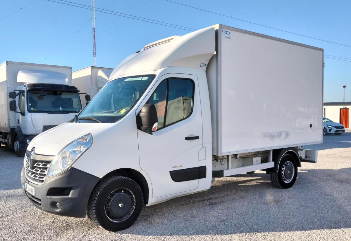 Renault Master 2.3 DCI 125