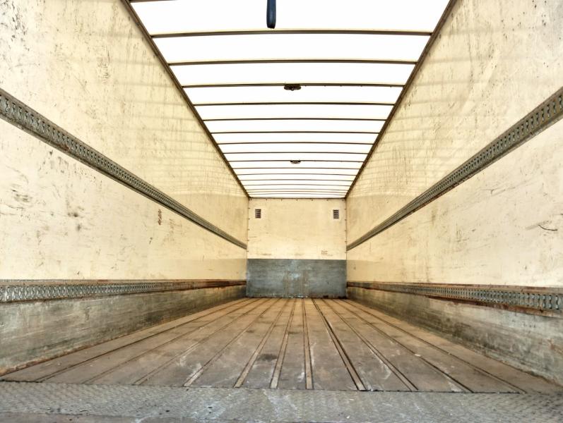 Camión Renault C-Series 380