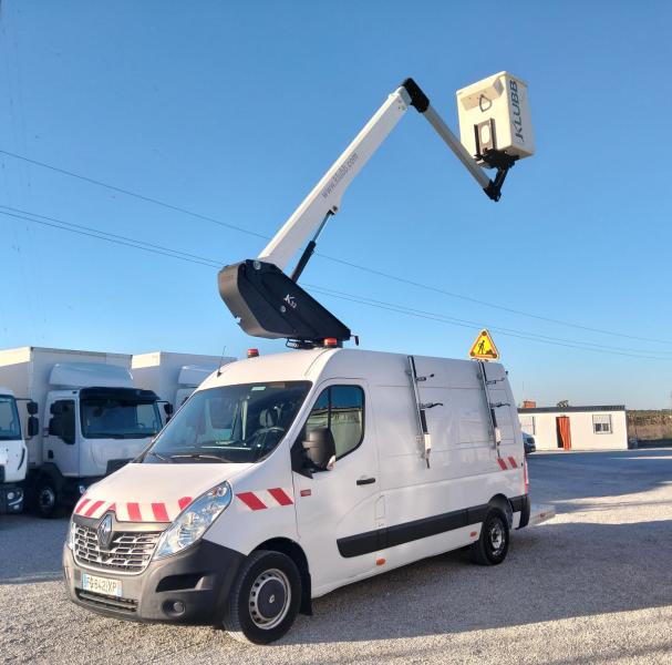 Utilitaire Renault Master 2.3 DCI 125 Véhicules spéciaux Dépanneuse
