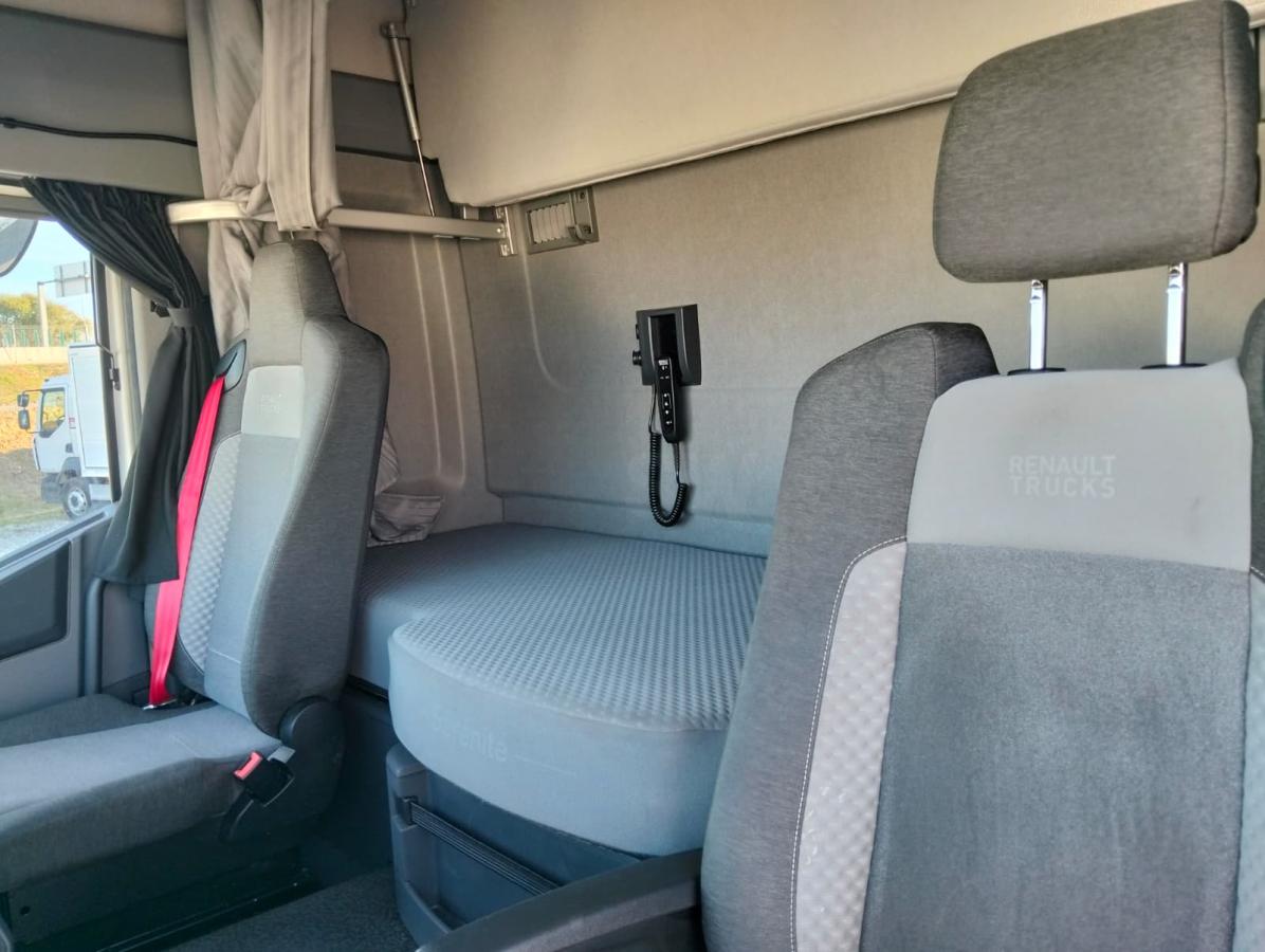 Tracteur Renault T-Series