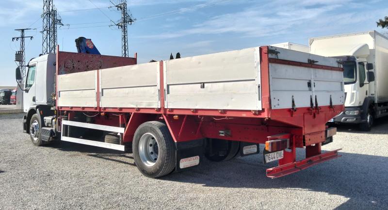 Camião Renault PREMIUM 270.18