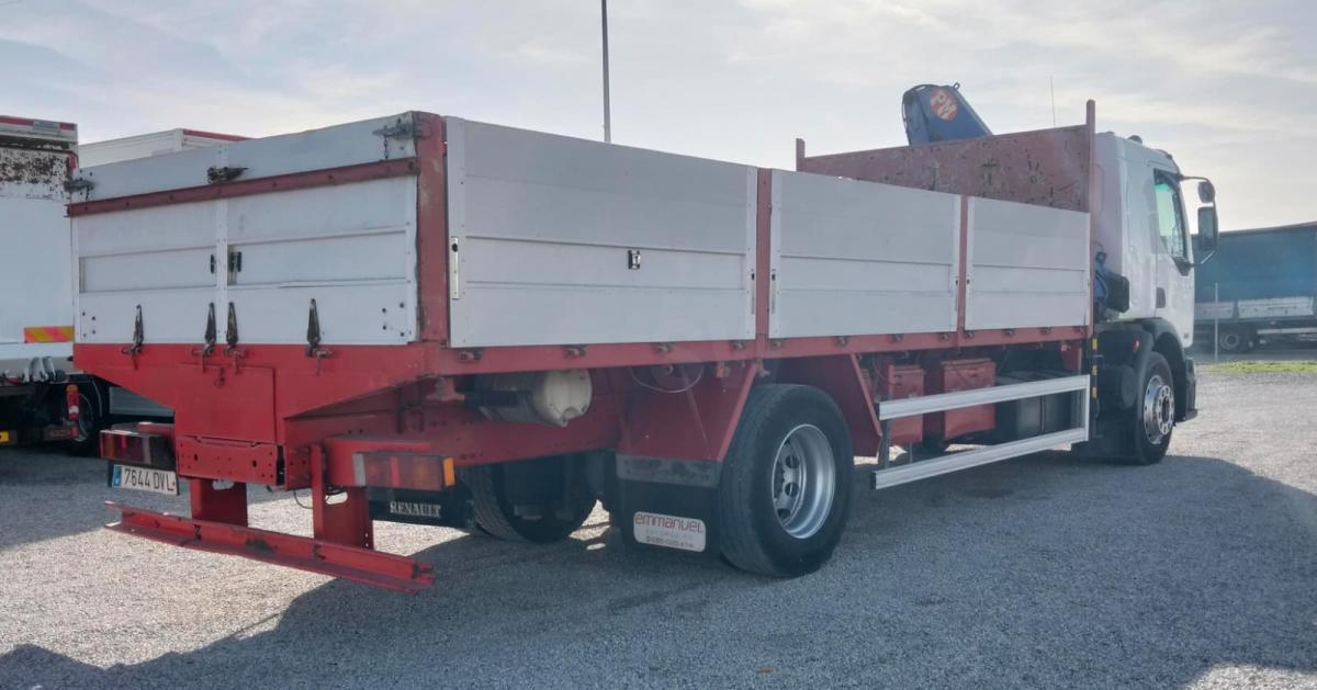 Camião Renault PREMIUM 270.18