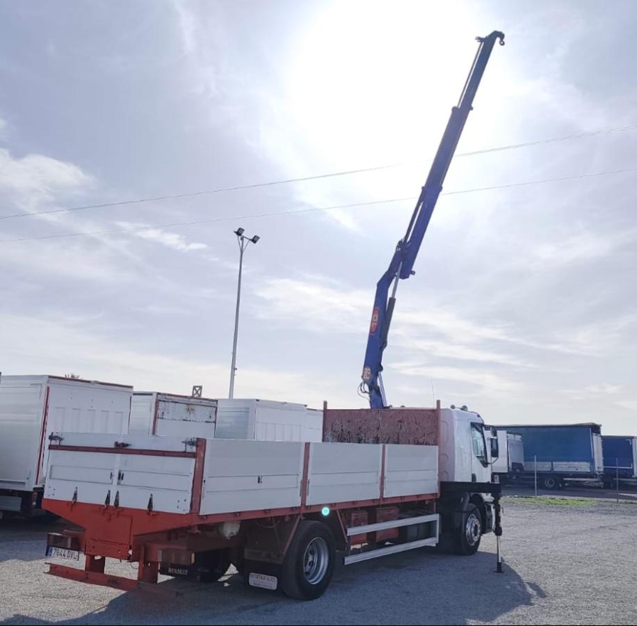 Camião Renault PREMIUM 270.18