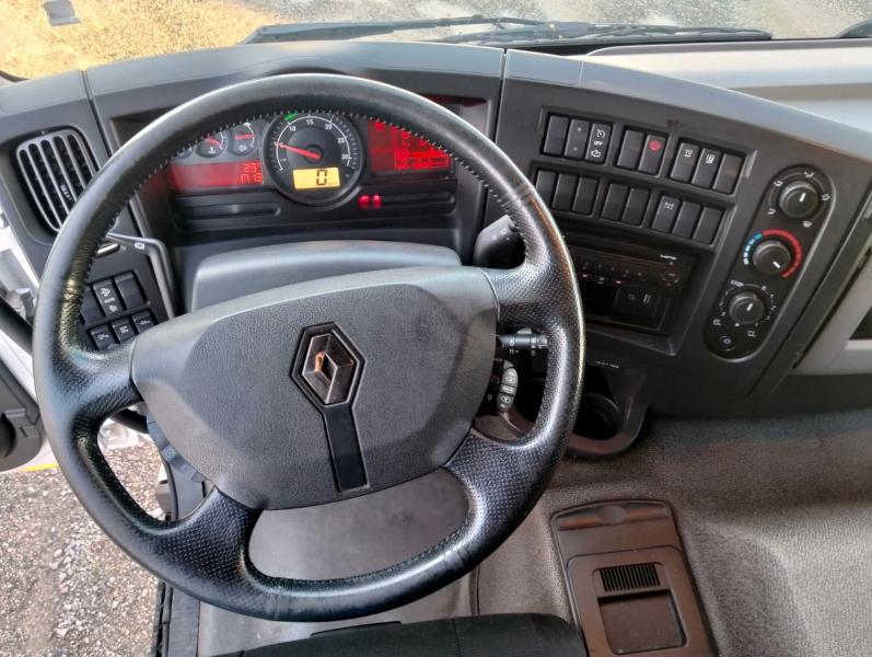 Camion Renault D-Series 320.19 Fourgon Déménagement
