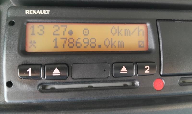 Camión Renault MIDLUM