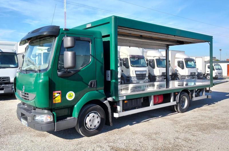 Camion Renault MIDLUM 180.10 Fourgon Brasseur