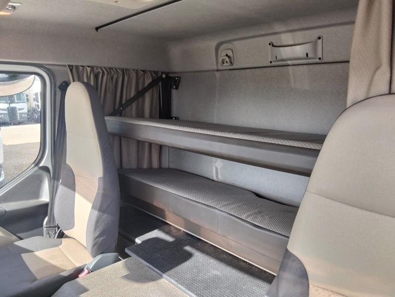 Ciężarówka Renault Premium 270.16