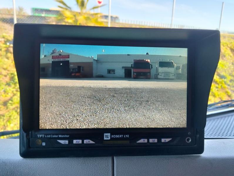 Camión DAF LF 310.19 Con toldo Lonas deslizantes (PLFD)