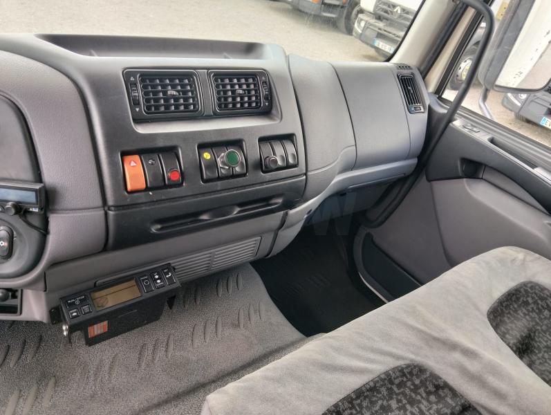 Camion DAF LF 220 Frigo Mono température