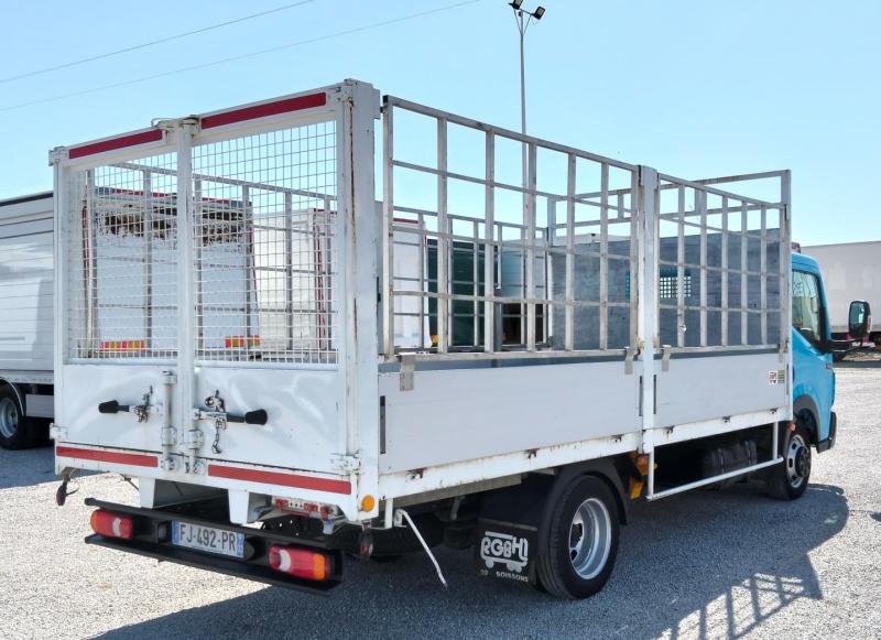Furgoneta Renault Maxity 3.0 dCi 150 Caja abierta