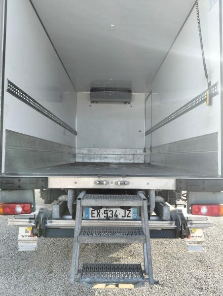 Camion Mitsubishi Fuso CANTER 7C15 Frigo Mono température