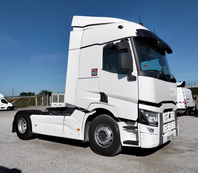 Tracteur Renault T-Series 480