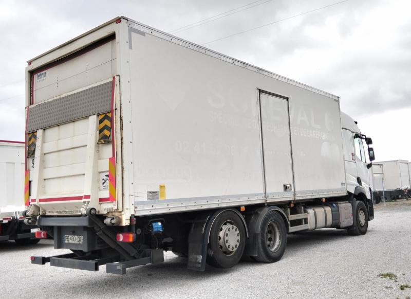 Camion Renault T-Series 460 Fourgon