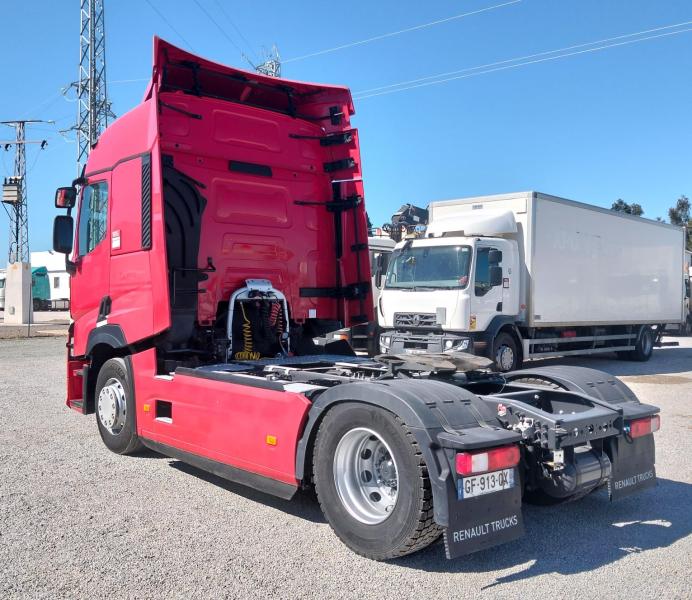Tracteur Renault T-Series 520