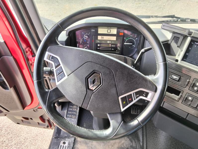 Tracteur Renault T-Series 520