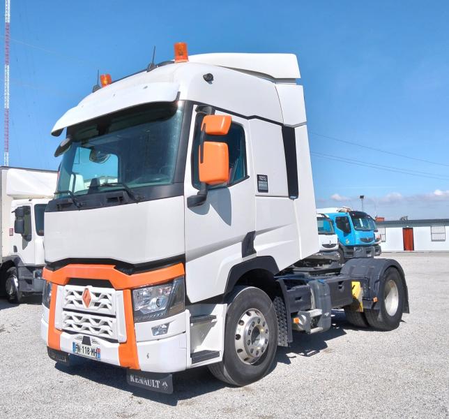 Tracteur Renault T-Series 520