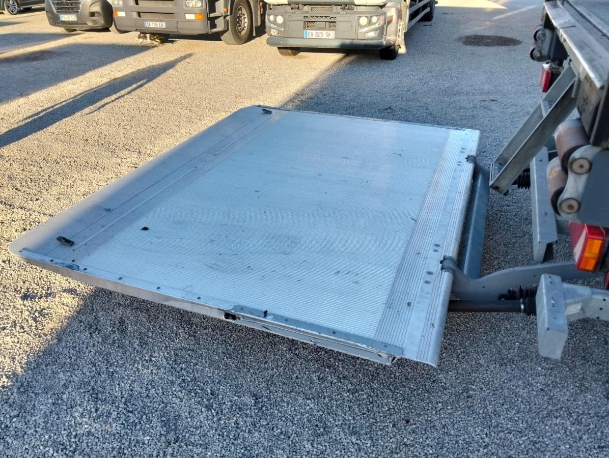 Semirremolque Lecitrailer LAMBERET