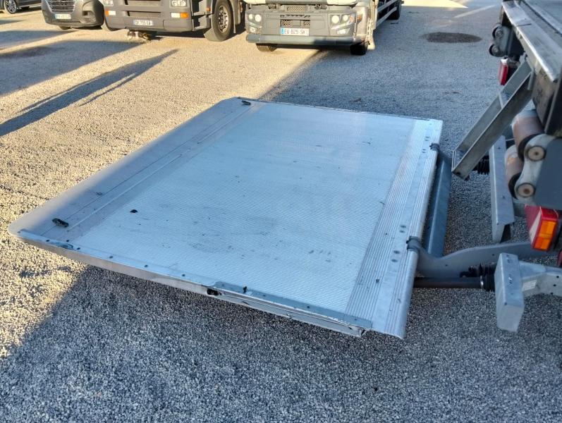 Semi-remorque Lecitrailer LAMBERET Frigo Mono température