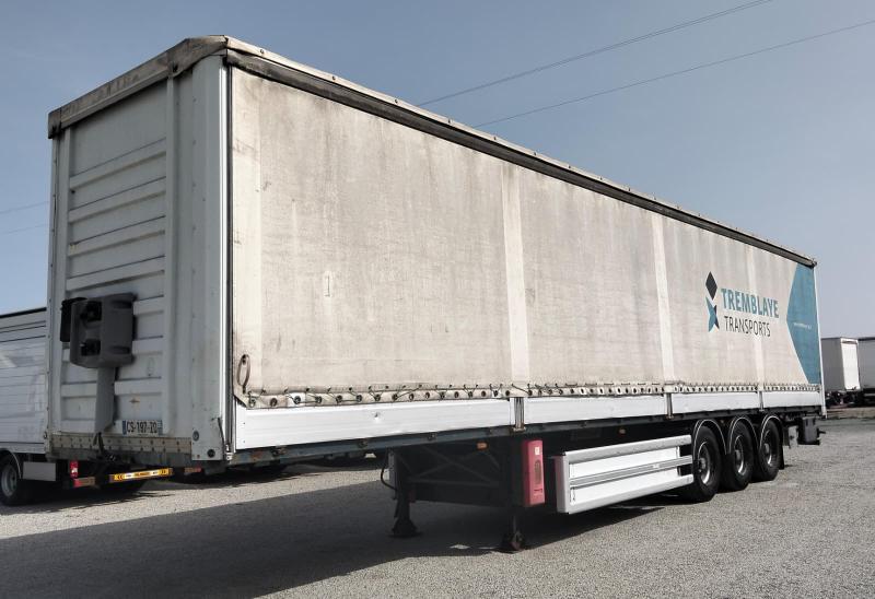 Semi-remorque Fruehauf TX34CW Rideaux coulissants PLSC