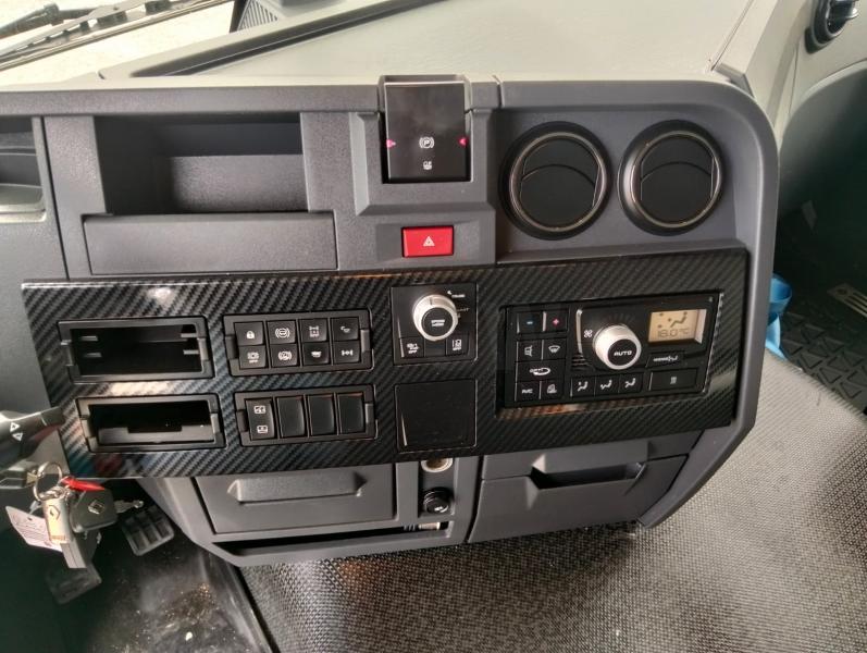 Cabeza tractora Renault T-Series