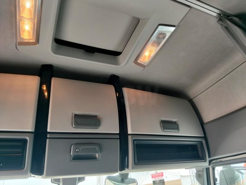 Cabeza tractora Renault T-Series