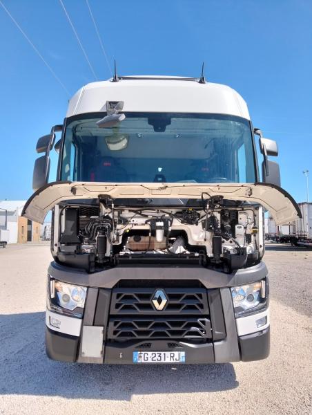 Cabeza tractora Renault T-Series