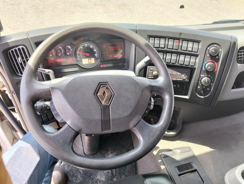 Camion Renault D-Series 280.18 Frigo Multi température