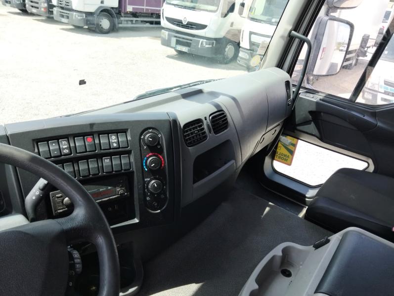 Camion Renault D-Series