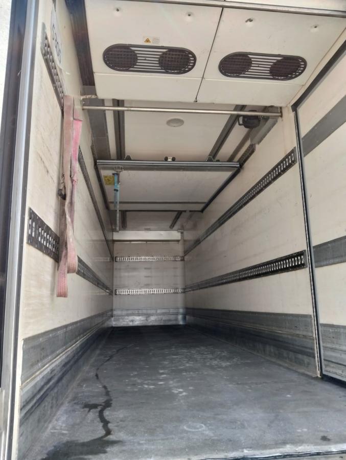 Camion Renault D-Series