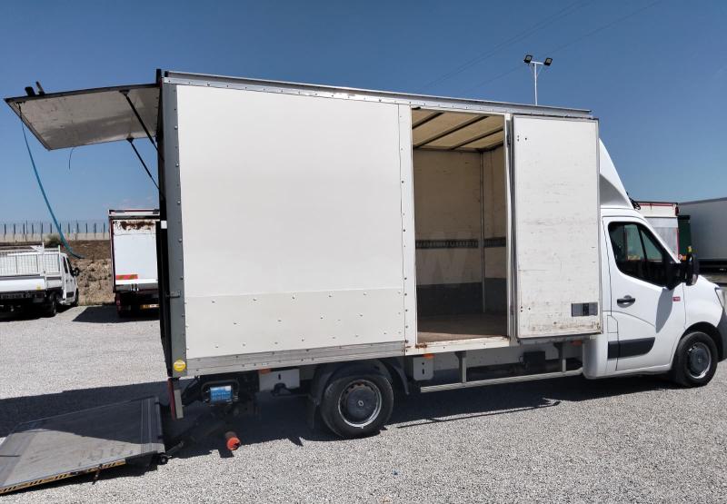 Furgoneta Renault Master 2.3 DCI 150 Caja gran volumen