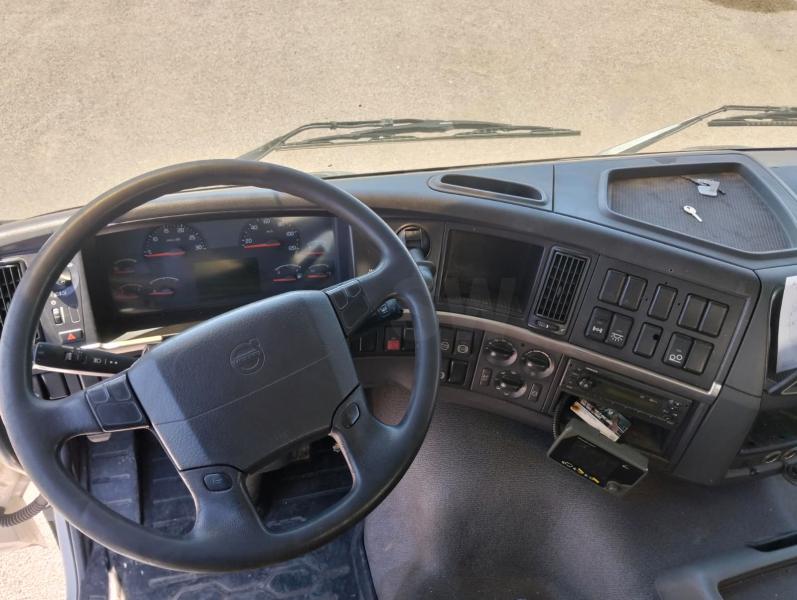 Camión Volvo FM 380 Vehículos especiales Grúa de asistencia