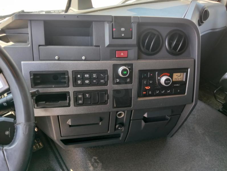 Tracteur Renault T-Series 460