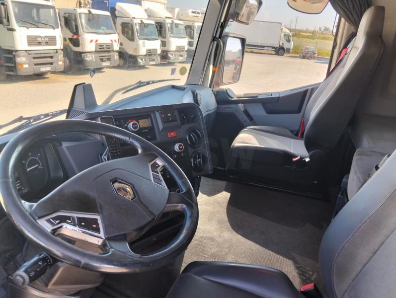 Tracteur Renault T-Series 460  ADR