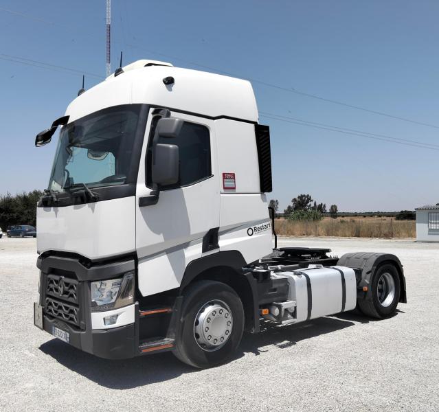 Cabeza tractora Renault T-Series 460