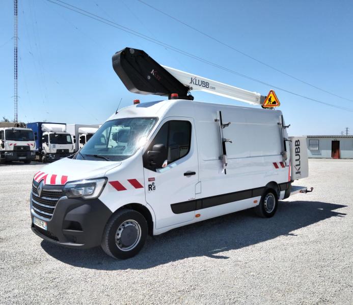 Furgoneta Renault Master 2.3 DCI 125 Plataforma elevadora