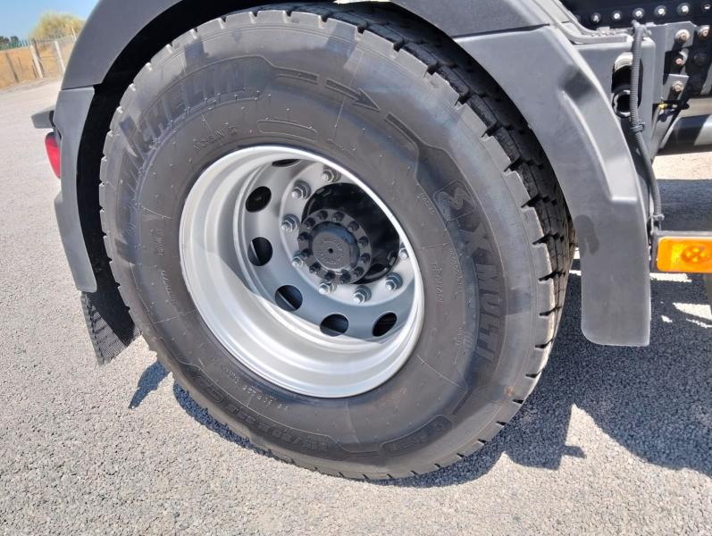 Tracteur Renault T480 XROAD