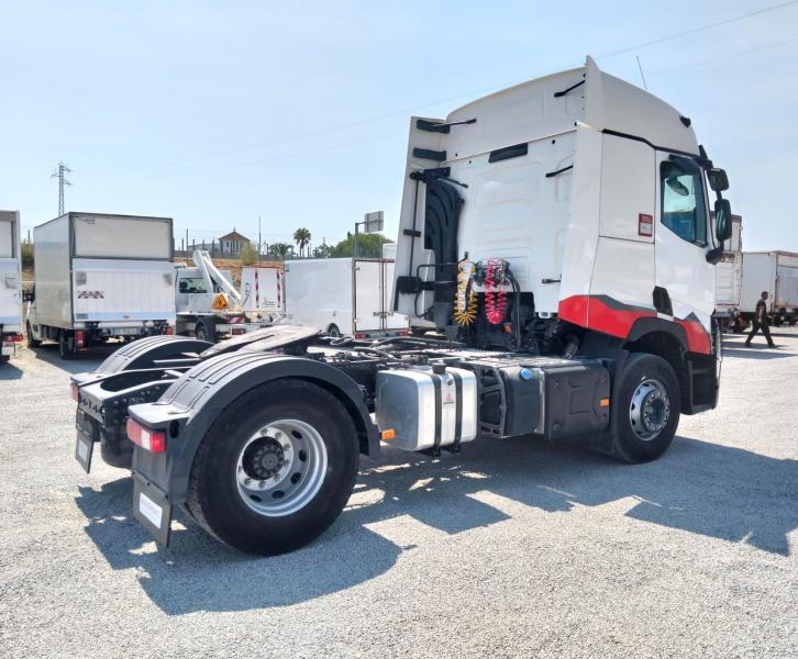 Cabeza tractora Renault T-Series 460 XROAD