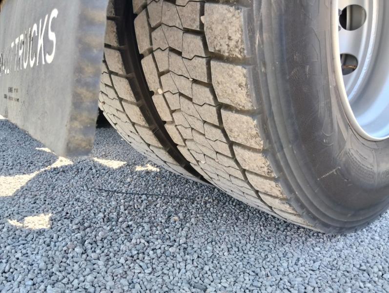 Cabeza tractora Renault T-Series 480 XROAD