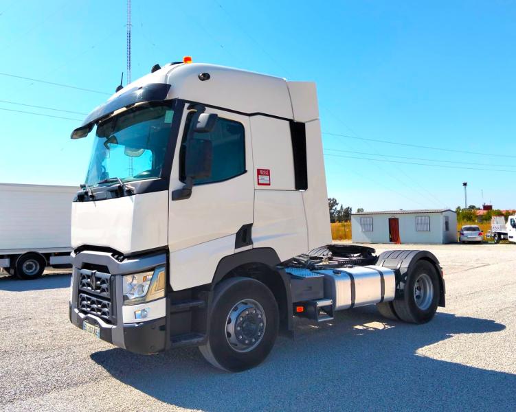 Tracteur Renault T-Series 480 XROAD