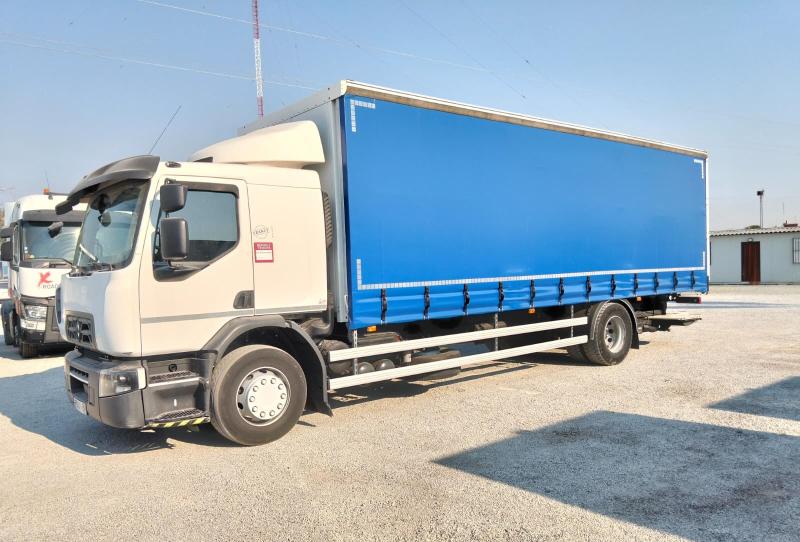 Camión Renault D-Series 320.19 Lonas deslizantes PLFD (Tautliner)