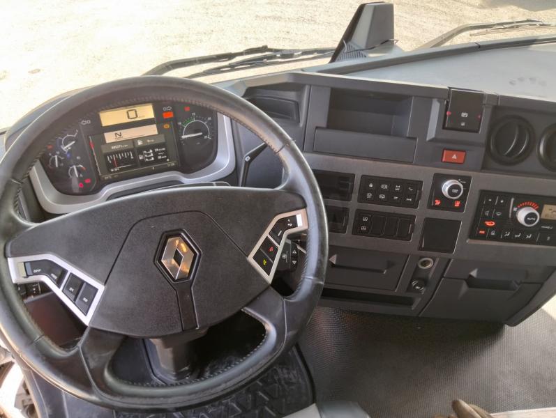 Cabeza tractora Renault T-Series 480
