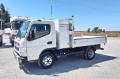 Camión Mitsubishi Fuso FE Series CANTER Caja abierta