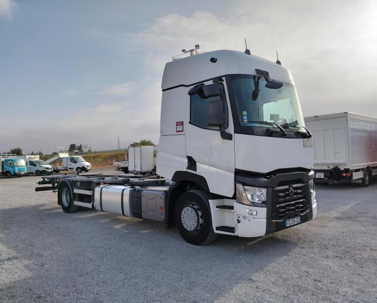 Camión Renault T-Series 430 Portacontenedores